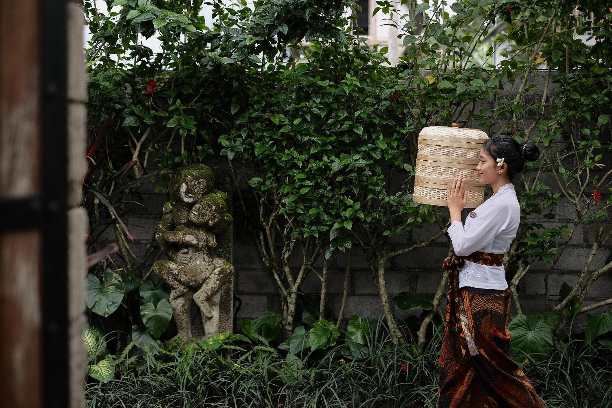 Uddhara Ubud Villa Exterior foto